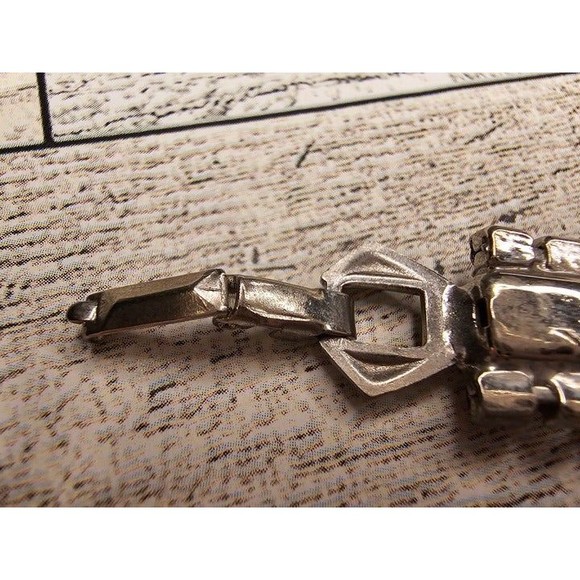 1950's-1960's Vintage Rhinestone Statement Bracelet 7"L - Picture 4 of 8